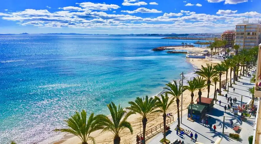 The beach and boardwalk in Torrevieja